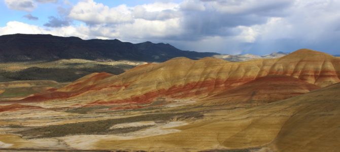 [Short Trip to Eastern Oregon, April] Painted Hills Unit, John Day Fossil Beds National Monument